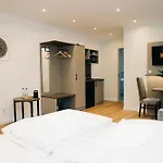 Living Am Schlosspark - Zentral, Parkplatz Und Kitchenette * Rheda-Wiedenbrück