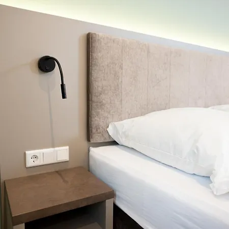 Living Am Schlosspark - Zentral, Parkplatz Und Kitchenette Hotel Rheda-Wiedenbrück