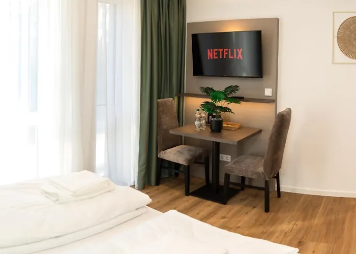 Living Am Schlosspark - Zentral, Parkplatz Und Kitchenette Hotel Rheda-Wiedenbrück